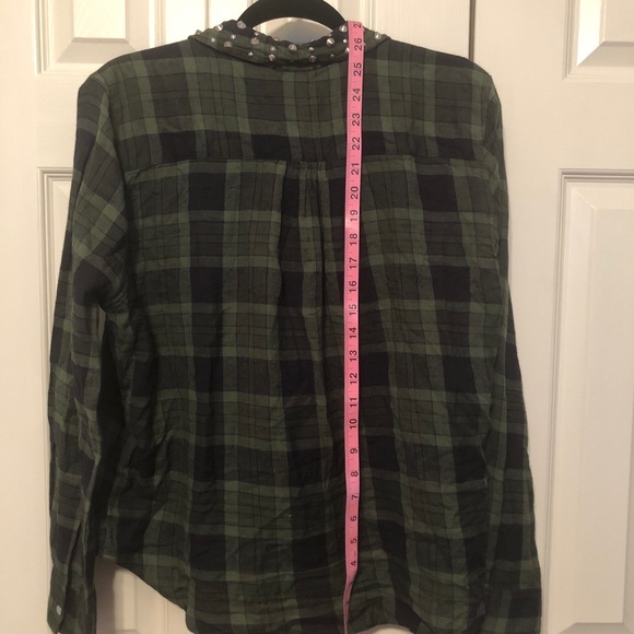 Like new Topshop plaid spiked collar button down - Picture 4 of 7